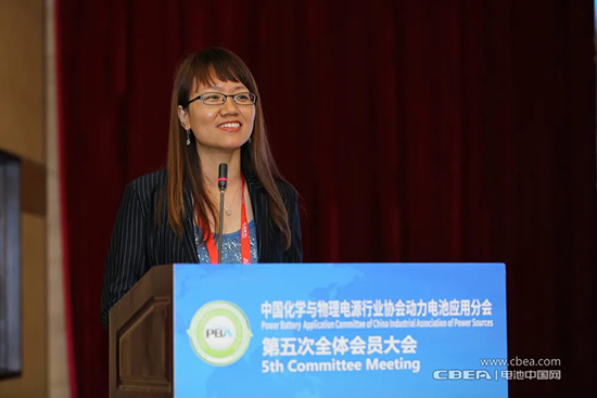 “車(chē)電分離”模式可行否？這場(chǎng)閉門(mén)會(huì)議上產(chǎn)業(yè)鏈大佬給出新看法