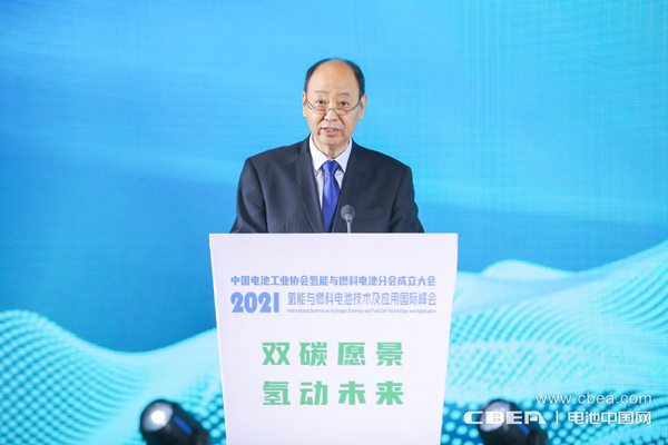 劉寶生：氫能與燃料電池邁入產(chǎn)業(yè)化發(fā)展的關(guān)鍵節(jié)點(diǎn)