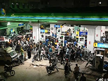 原油風(fēng)暴沖擊亞洲民生底端：燃油兩輪車承壓，“油改電”加速